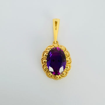 Vintage Pendant 18k with amethist
