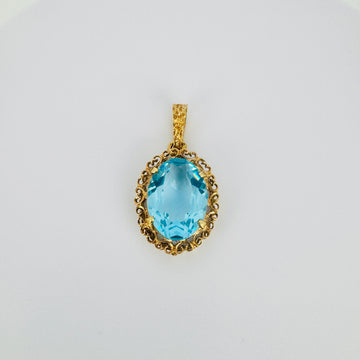 Vintage Pendant with Blue Topas