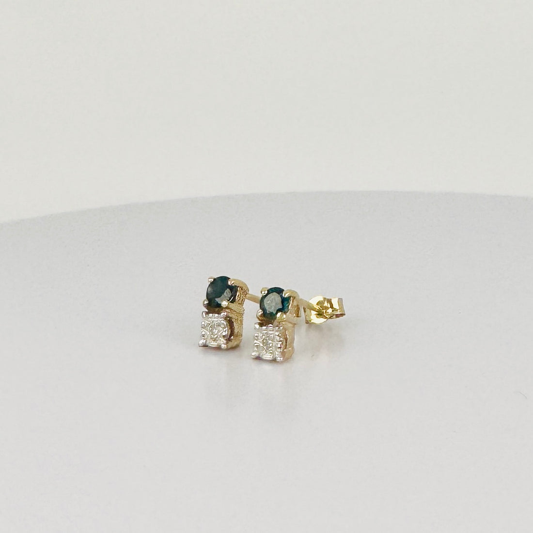 Vintage Oorbellen met Blauwe Saffier & Diamant