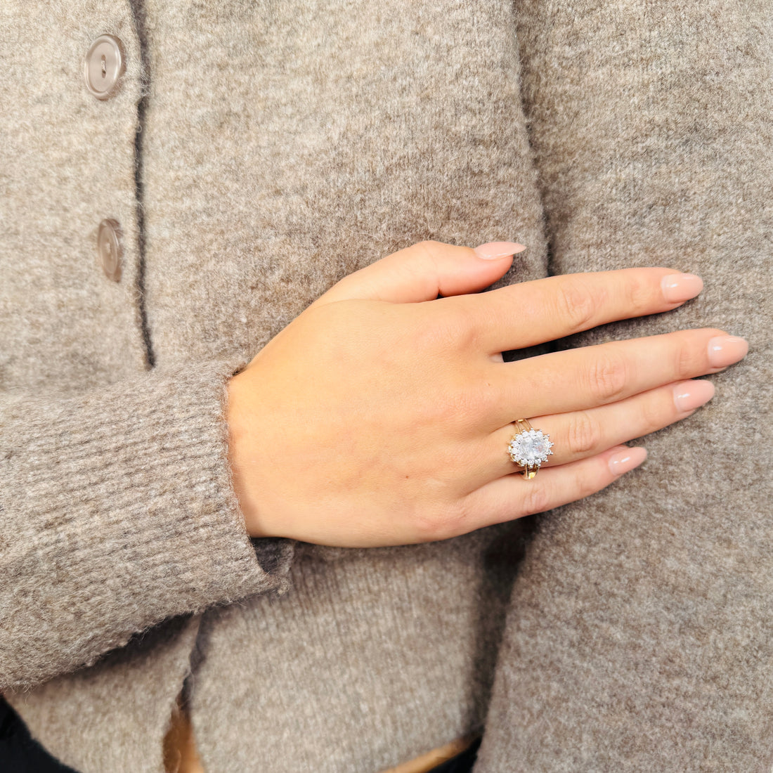 Vintage Entourage Ring met Rock Crystal & Witte Saffieren