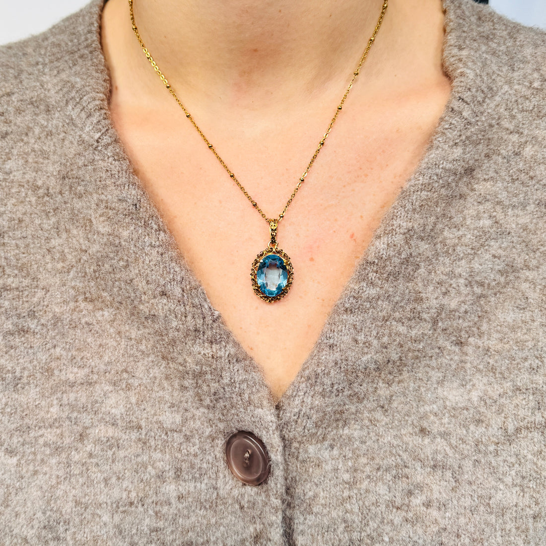 Vintage Pendant with Blue Topas