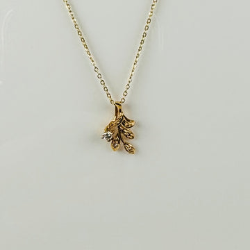 Vintage pendant white sapphires & diamond