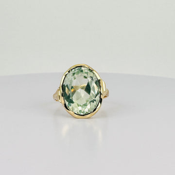 Vintage Ring met Ovale Groene Spinel