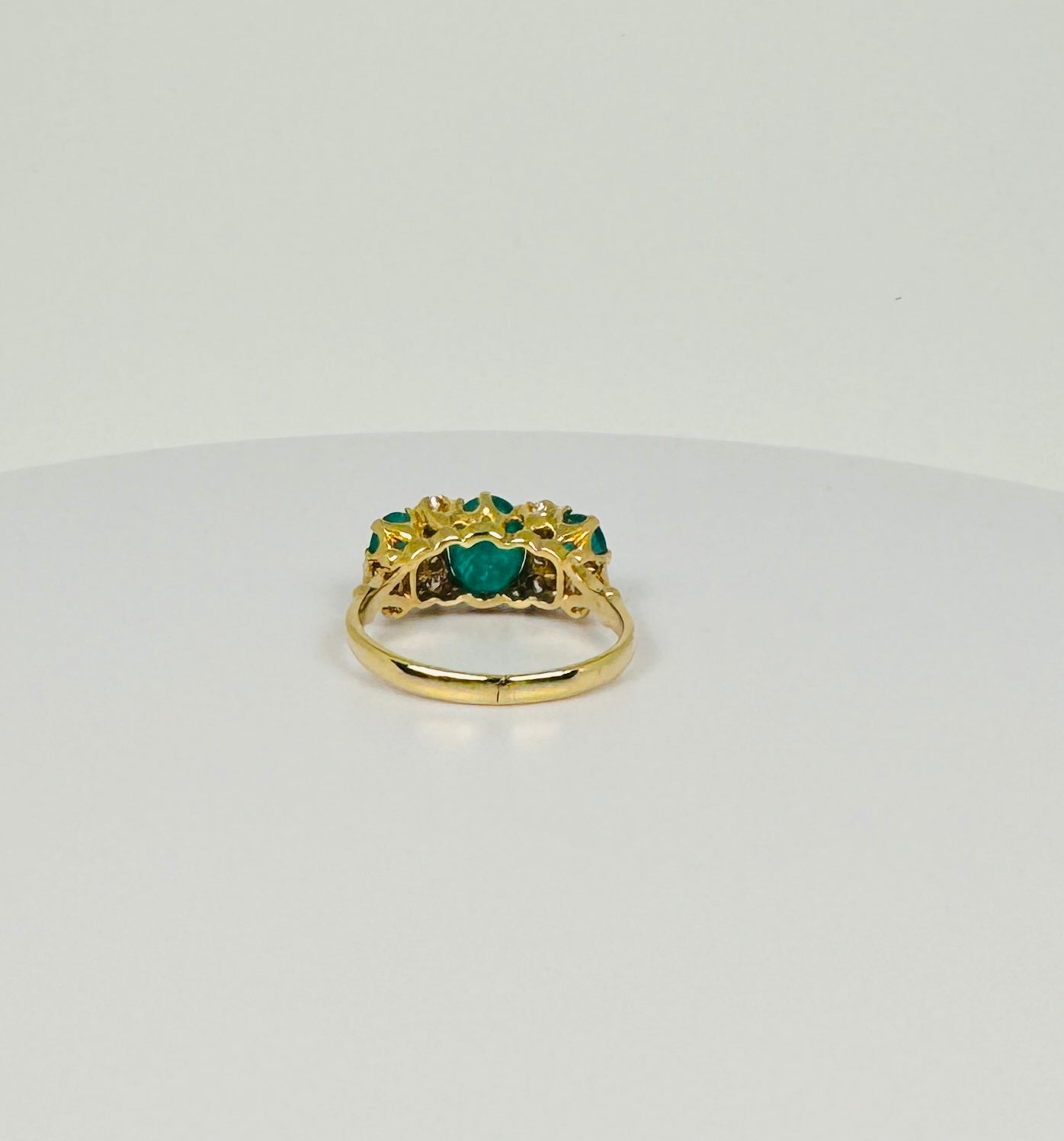 Ring with natural diamonds green stone