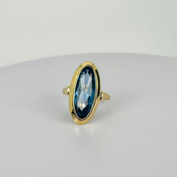 Vintage Ring with Blue Topaz
