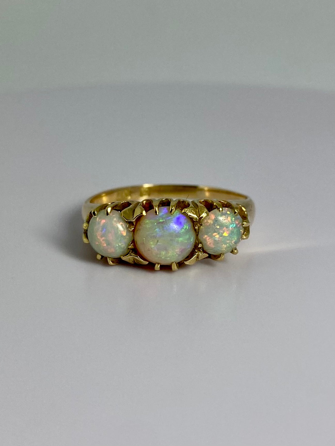 Ring with opals