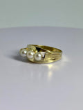 Vintage ring with pearls right front