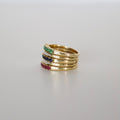 Stackrings van zijkant links