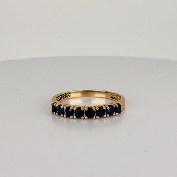 Vintage Ring with Dark Blue Sapphires