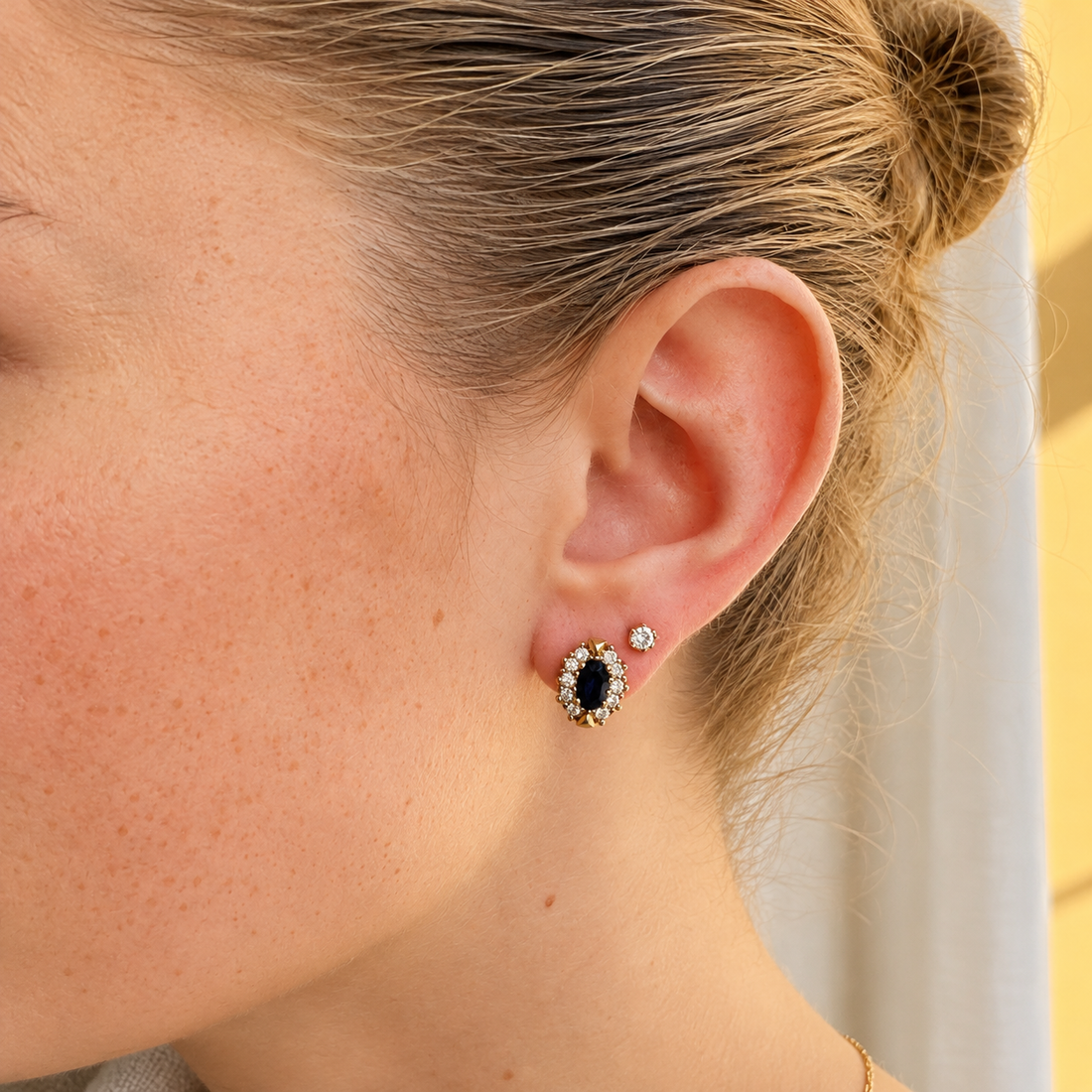 Vintage Oorbellen met Blauwe Saffier & Diamant