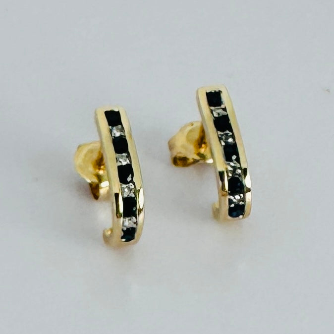 Vintage earrings with diamonds & blue sapphire