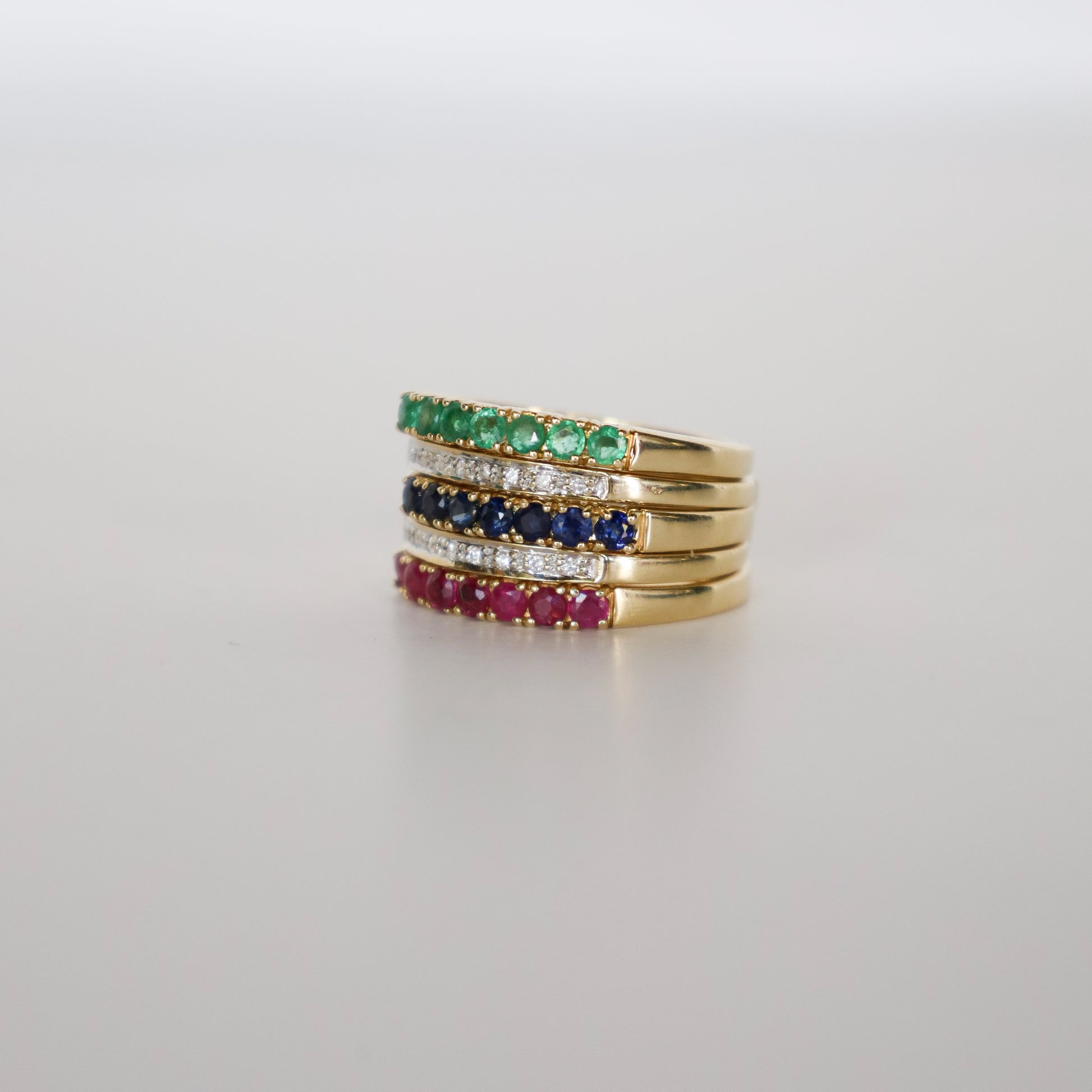 stackrings met diamanten